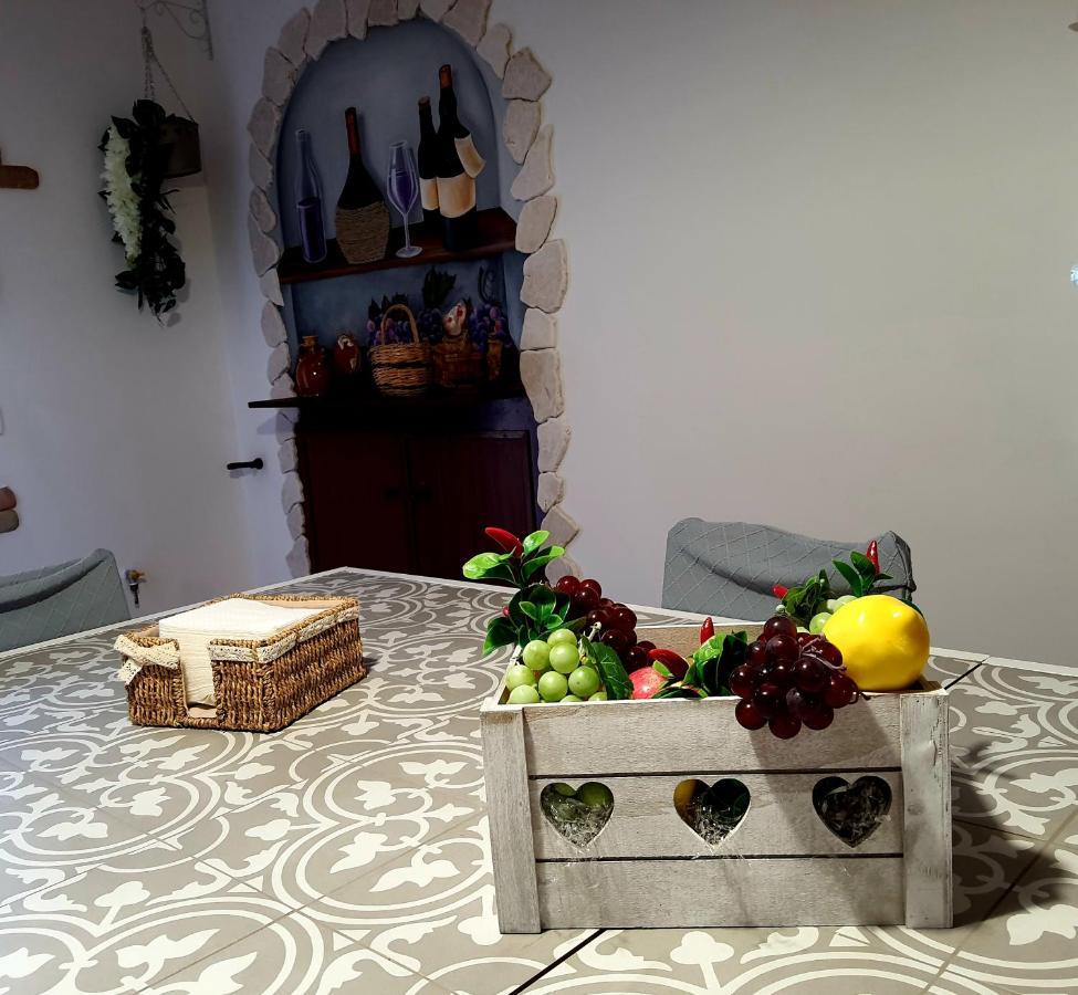 Shabby Chic Rooms Con Cucina E Giardino Privato Pomarico Exterior photo
